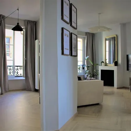 Mon Amour, Un Sejour A 200m De La Cathedrale ! Classe 3 Etoiles ! 아파트 *