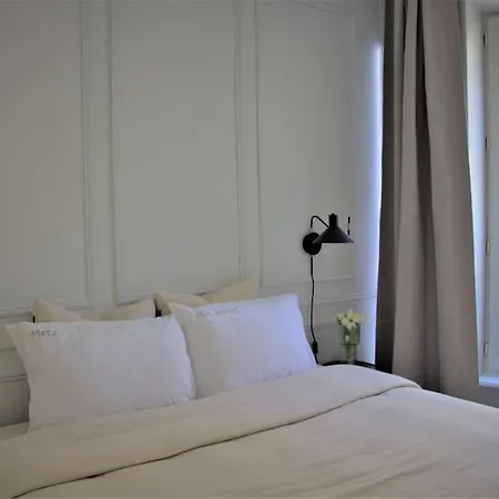 Mon Amour, Un Sejour A 200m De La Cathedrale ! Classe 3 Etoiles !