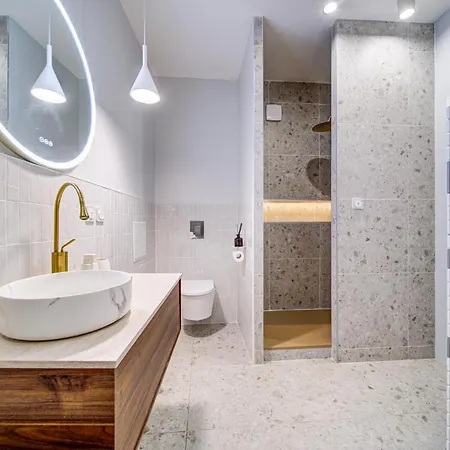 Mon Amour, Un Sejour A 200m De La Cathedrale ! Classe 3 Etoiles ! * 메스